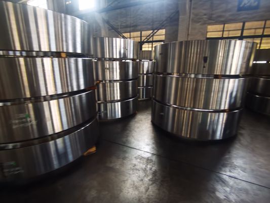 ความหนา 250 มิลลิเมตร แหวนโกหก การรักษาความร้อน QT ออกแบบสําหรับโรงงานไฟฟ้าและอุปกรณ์ในภาคพลังงานที่ต้องการส่วนประกอบ